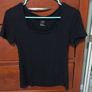 Black t shirt
